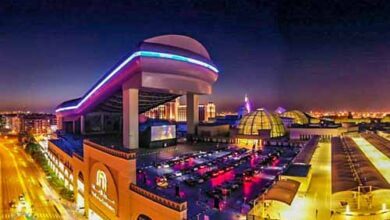 سينما للسيارات في مول الإمارات